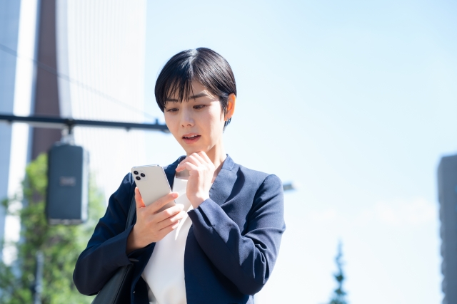 携帯 法人 契約 デメリット アイキャッチ画像